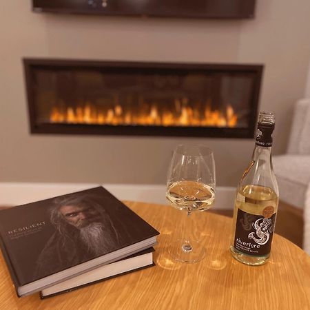 Elora'S Irvine River Suite Экстерьер фото